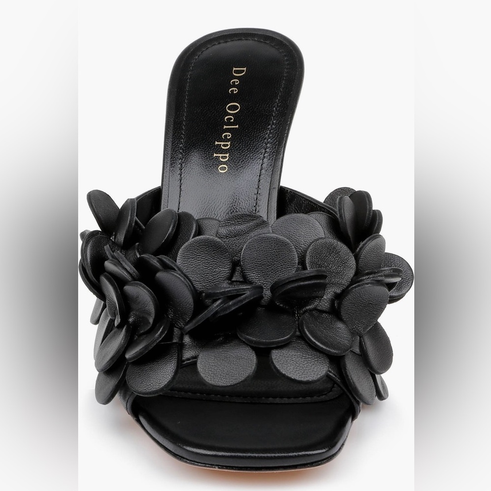 Dee Ocleppo Black London Slides. BNIB. Size 9.5